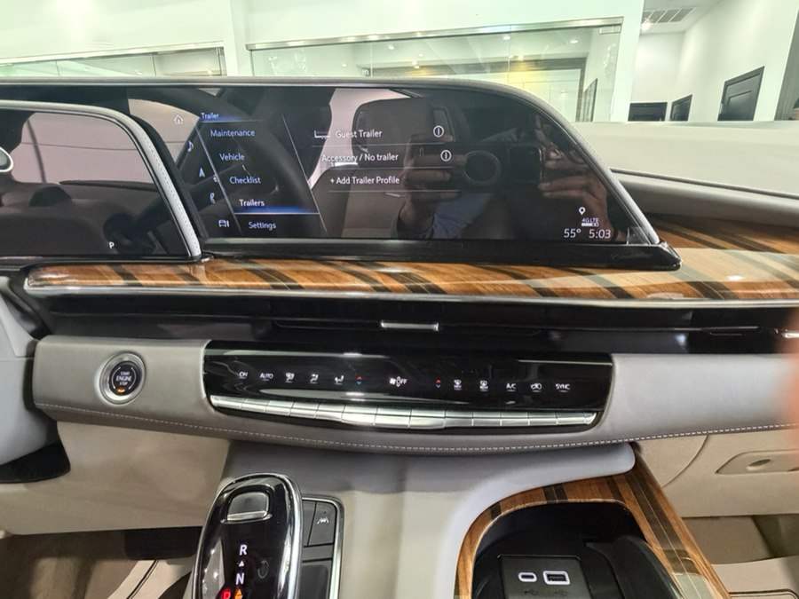2024 Cadillac Escalade ESV Sport Platinum - Photo 26
