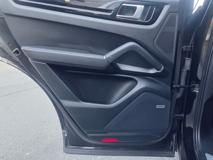 2020 Porsche Cayenne Base - Photo 17