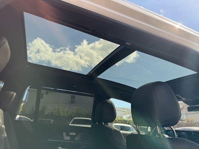 2022 Mercedes-Benz GLS GLS450 - Photo 22