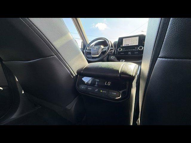 2023 Toyota Highlander XSE - Photo 21