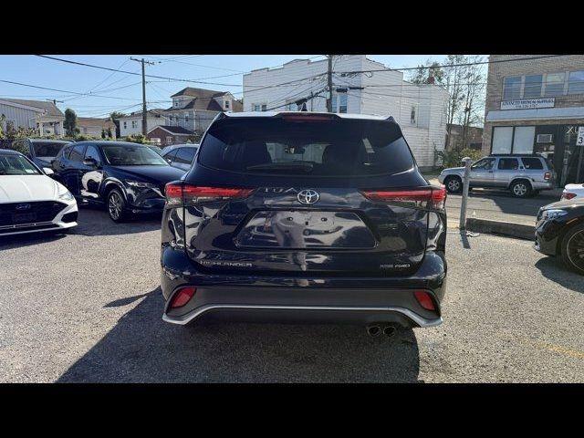 2023 Toyota Highlander XSE - Photo 8