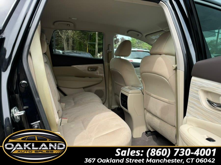 2016 Nissan Murano S - Photo 16