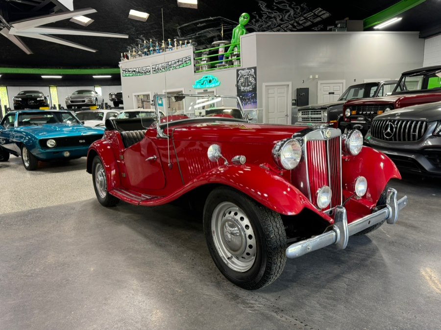 Used MG MGTD 2 door convertible 1951 | Buonauto Enterprises. Oxford, Connecticut