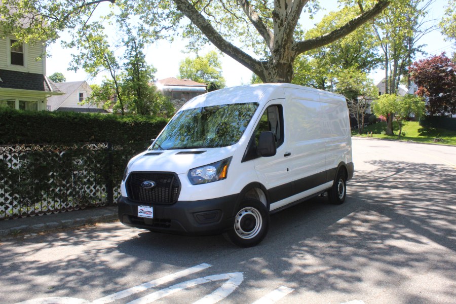 Oxford White 2025 Ford Transit Cargo 250 Medium Roof LB RWD Van Rear-Wheel Drive Automatic