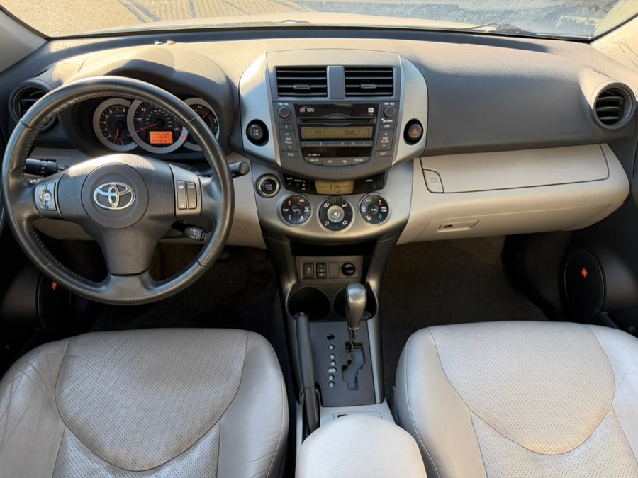 2009 Toyota RAV4 Limited - Photo 21