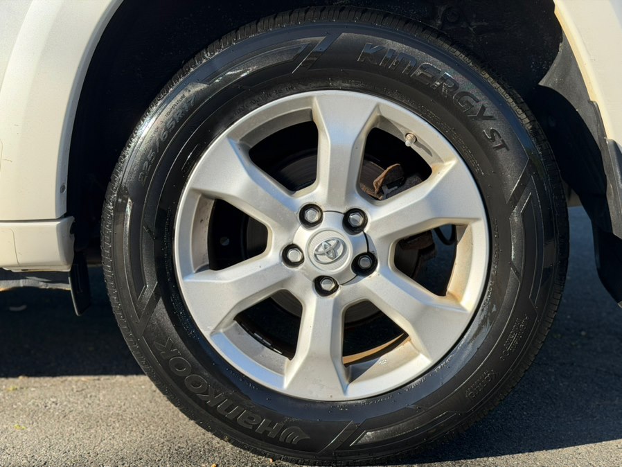 2009 Toyota RAV4 Limited - Photo 15
