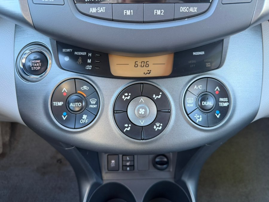 2009 Toyota RAV4 Limited - Photo 26