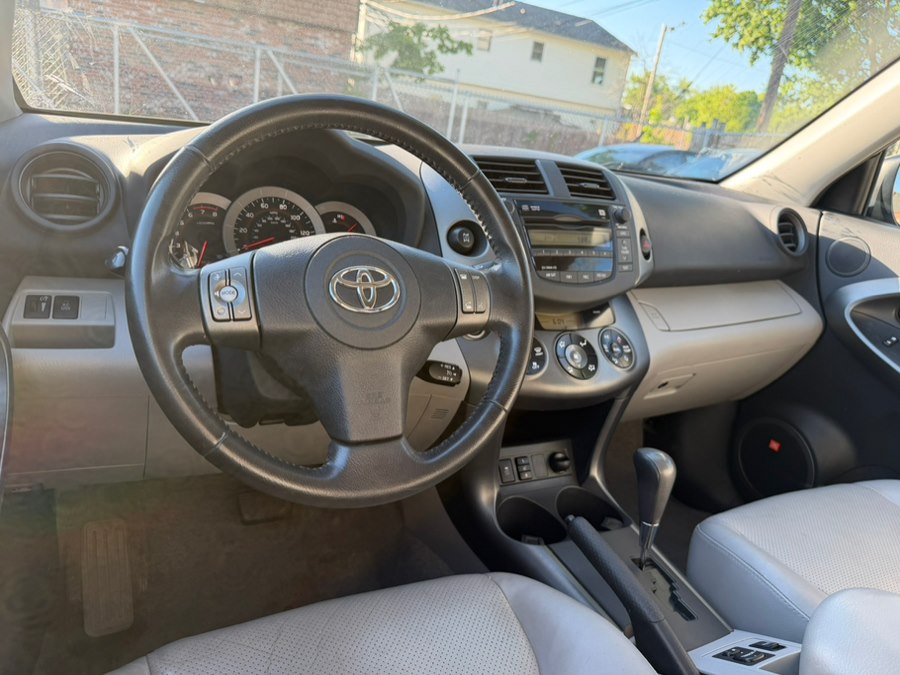 2009 Toyota RAV4 Limited - Photo 20