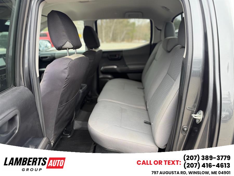 2019 Toyota Tacoma SR5 - Photo 6
