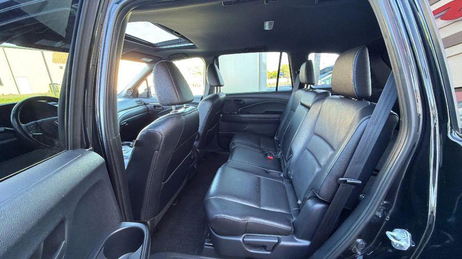 2023 Honda Passport EX-L - Photo 21