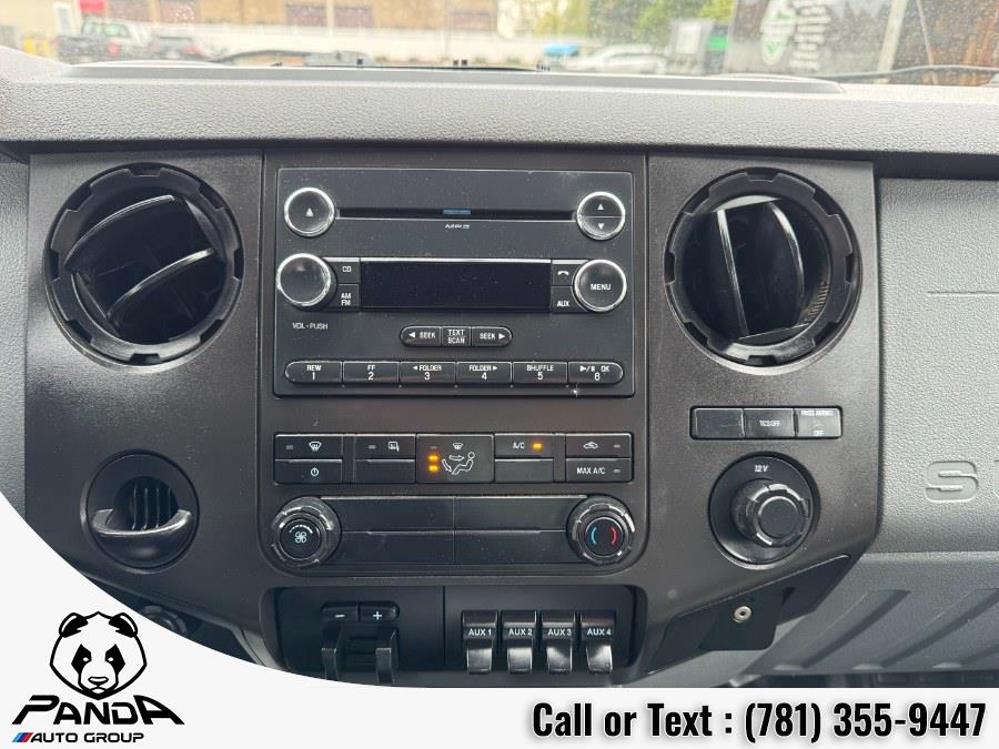 2015 Ford F-350 Super Duty Chassis Cab XL - Photo 17