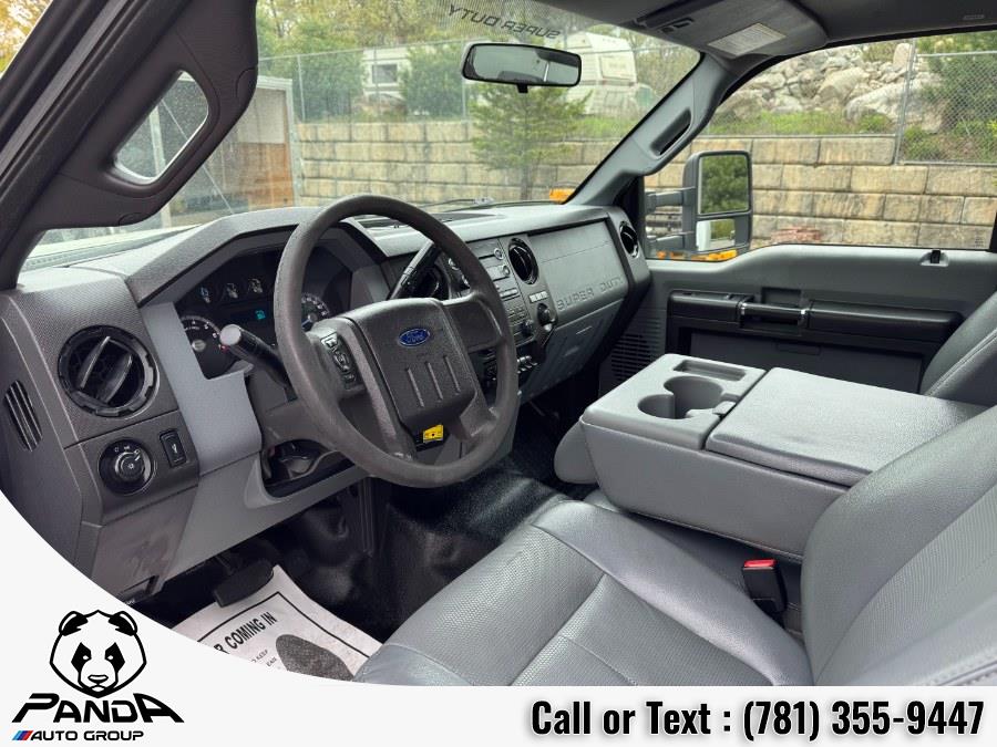 2015 Ford F-350 Super Duty Chassis Cab XL - Photo 12