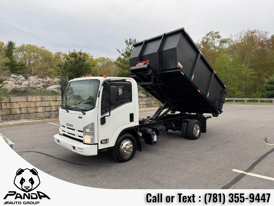 2013 Isuzu NPR's photo