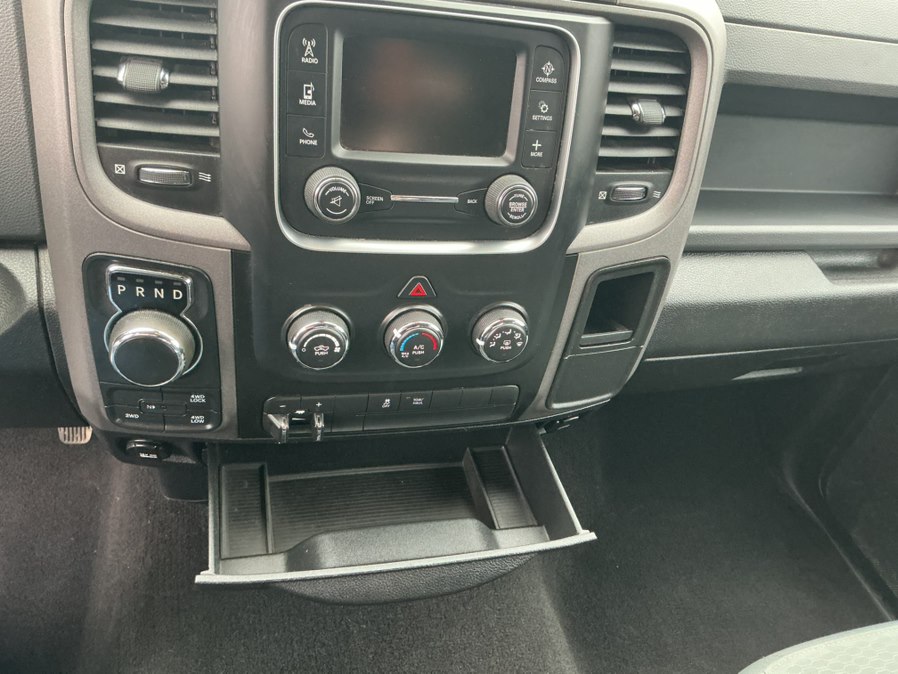 2018 RAM Ram 1500 Pickup Express - Photo 17