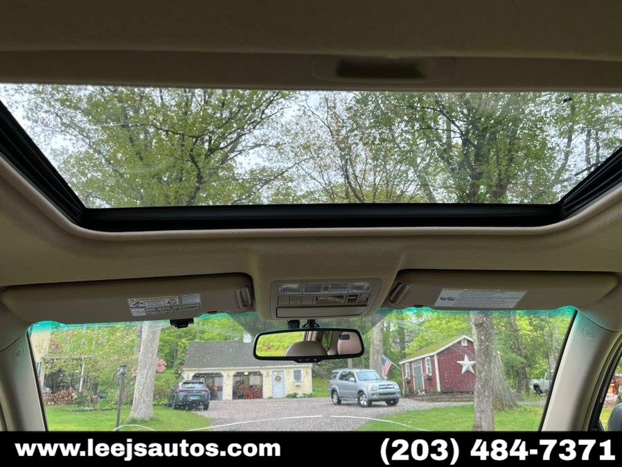 2012 Toyota Highlander Limited - Photo 10