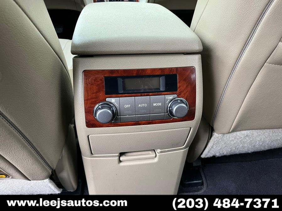2012 Toyota Highlander Limited - Photo 11