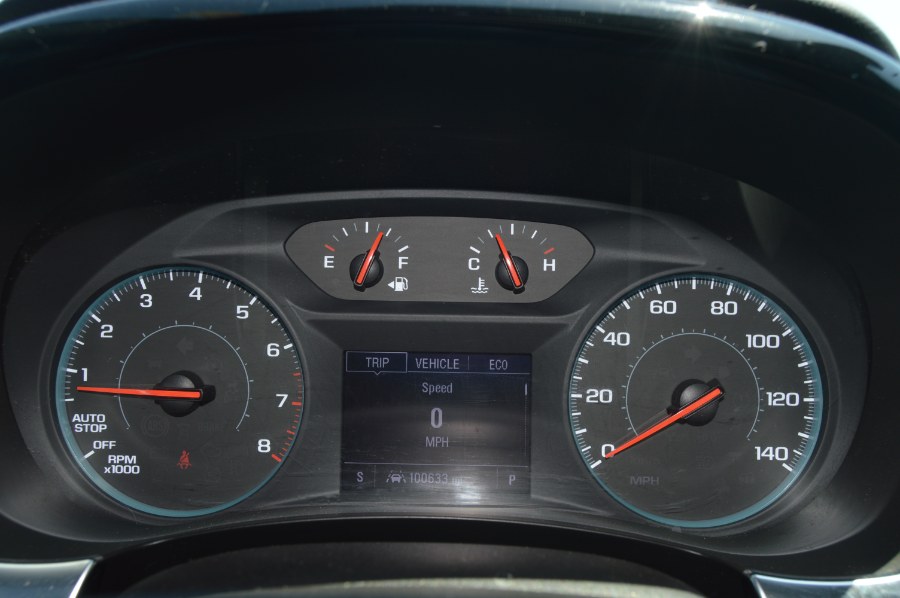 2023 Chevrolet Traverse LS - Photo 31