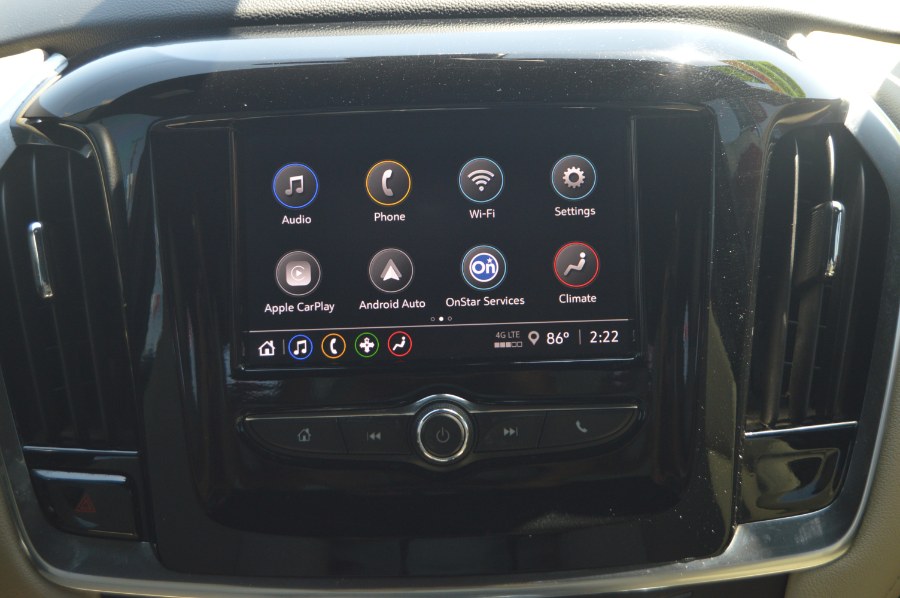 2023 Chevrolet Traverse LS - Photo 24