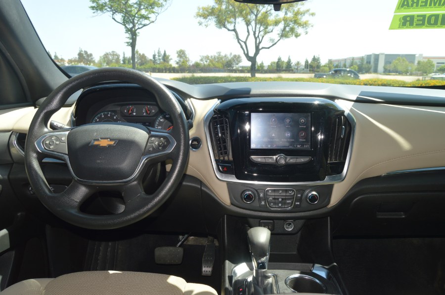 2023 Chevrolet Traverse LS - Photo 23