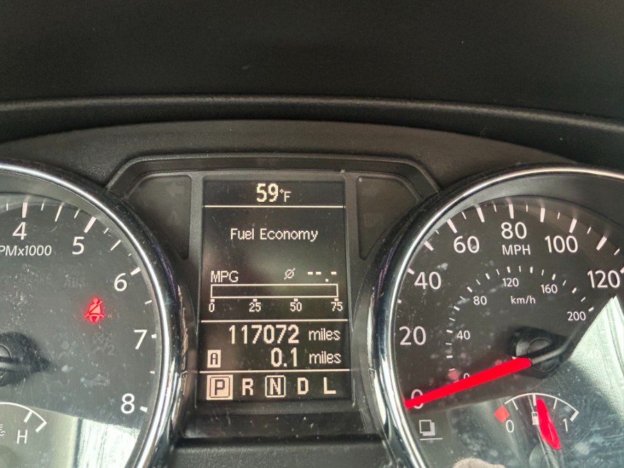 2015 Nissan Rogue Select S - Photo 22