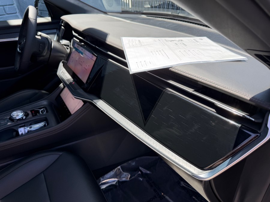 2025 Jeep Wagoneer S Limited - Photo 31