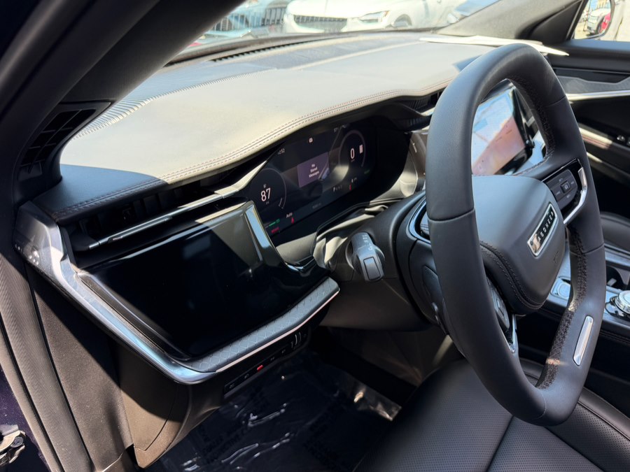 2025 Jeep Wagoneer S Limited - Photo 11