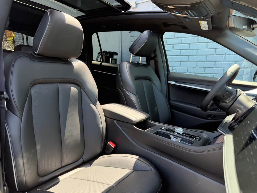 2025 Jeep Wagoneer S Limited - Photo 34