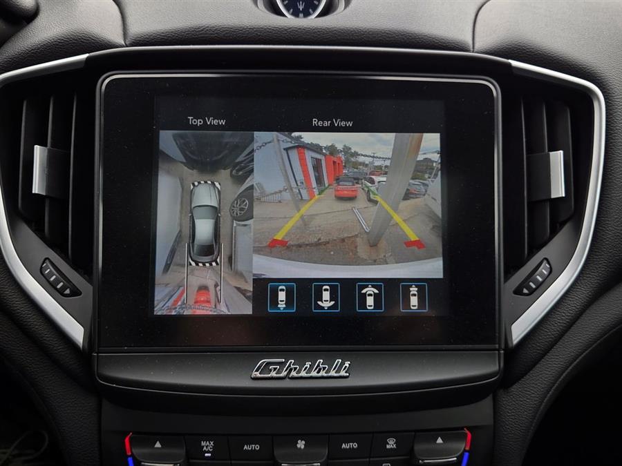 2020 Maserati Ghibli Base - Photo 17