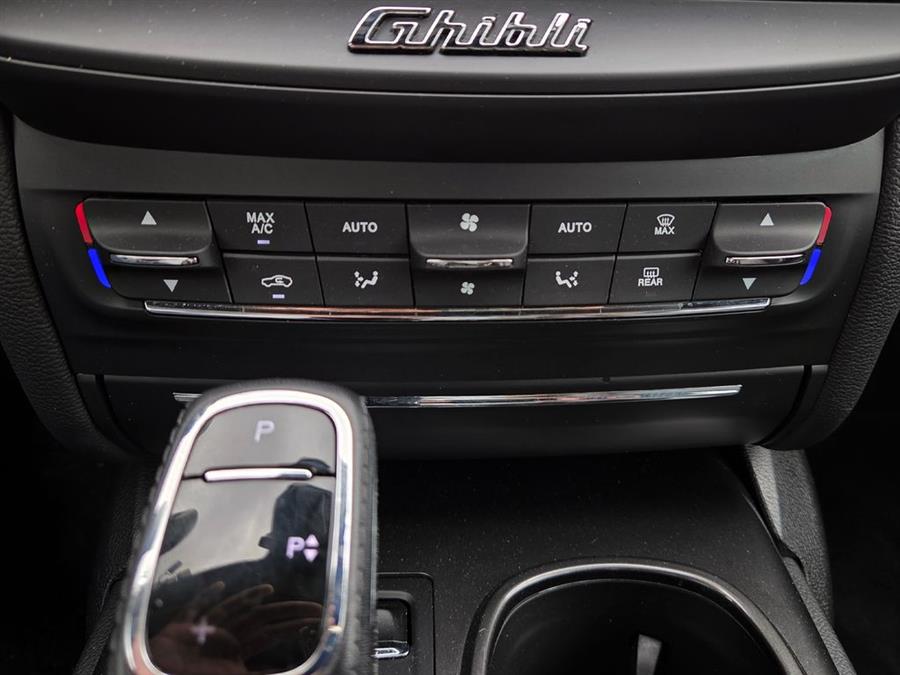 2020 Maserati Ghibli Base - Photo 28