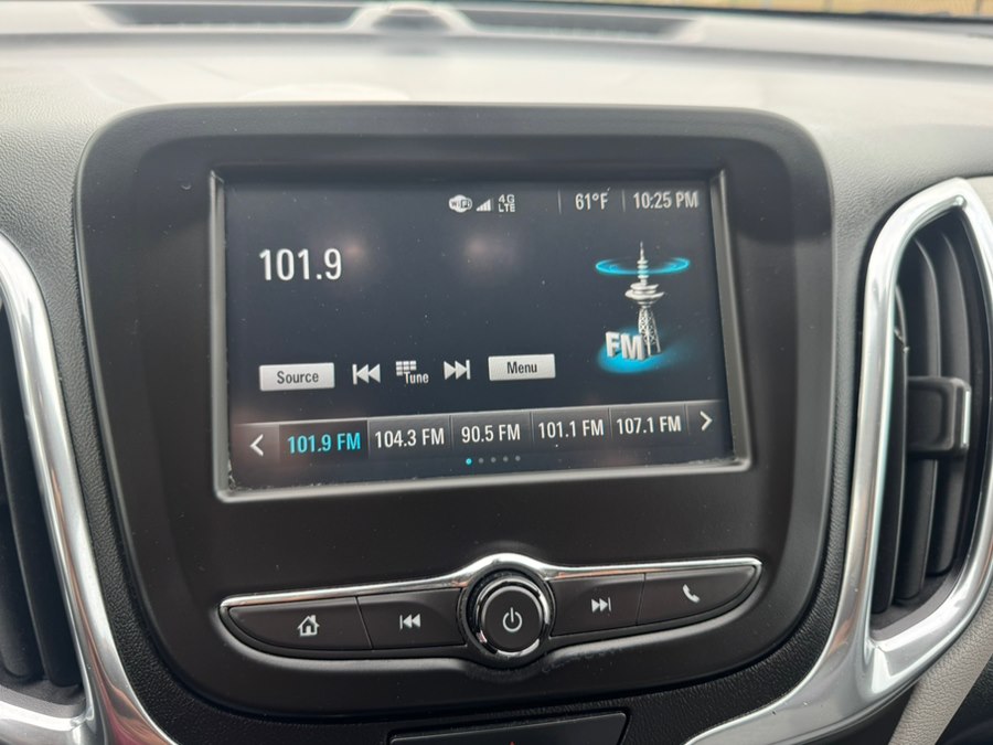 2018 Chevrolet Equinox LS - Photo 9
