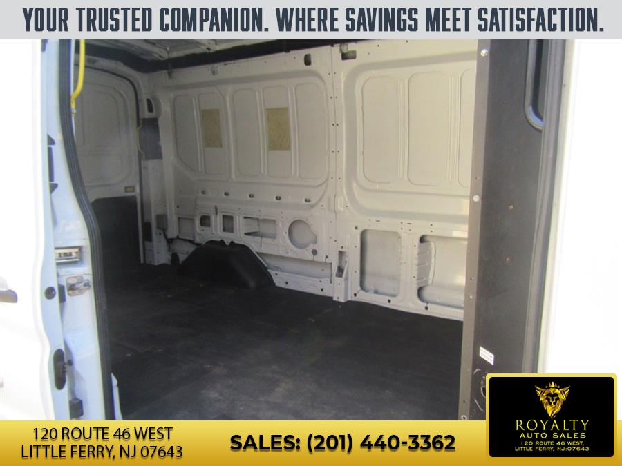 2016 Ford Transit Base - Photo 10