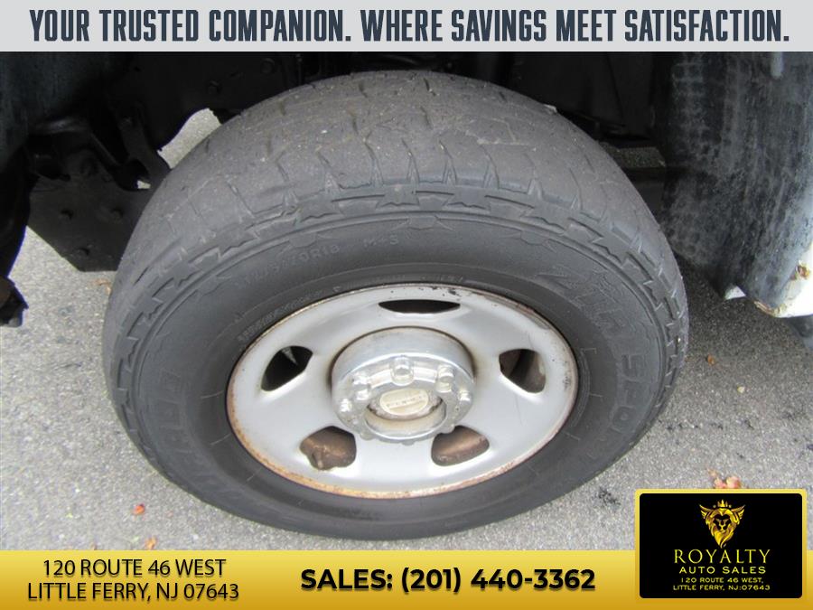 2008 Ford F-350 Super Duty Chassis Cab XL - Photo 8
