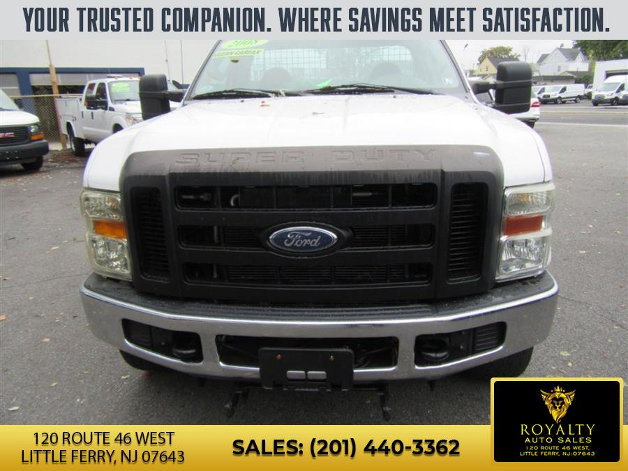 2008 Ford F-350 Super Duty Chassis Cab XL - Photo 25