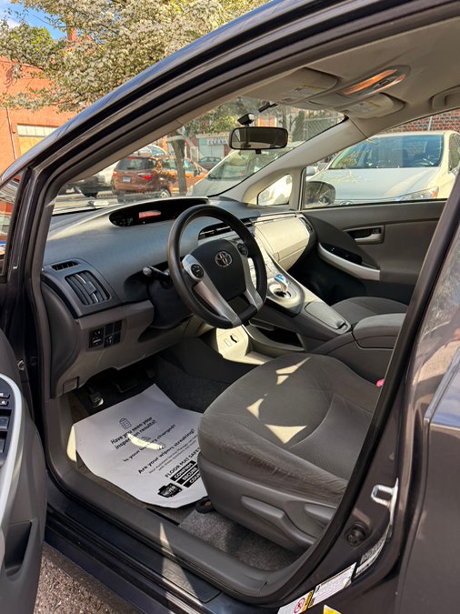 2011 Toyota Prius II - Photo 11