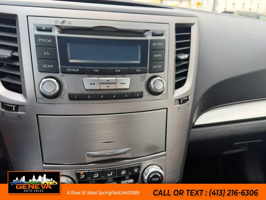 2013 Subaru Legacy I Premium - Photo 14