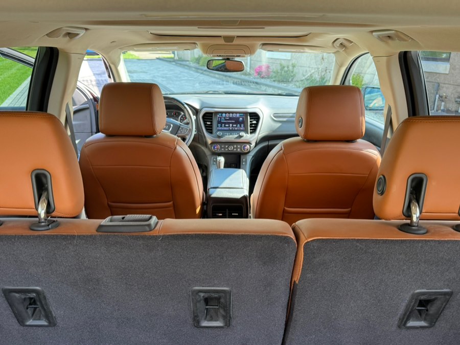 2017 GMC Acadia SLT-1 - Photo 16
