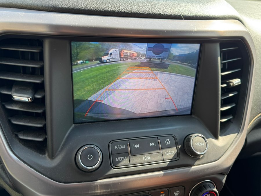 2017 GMC Acadia SLT-1 - Photo 22
