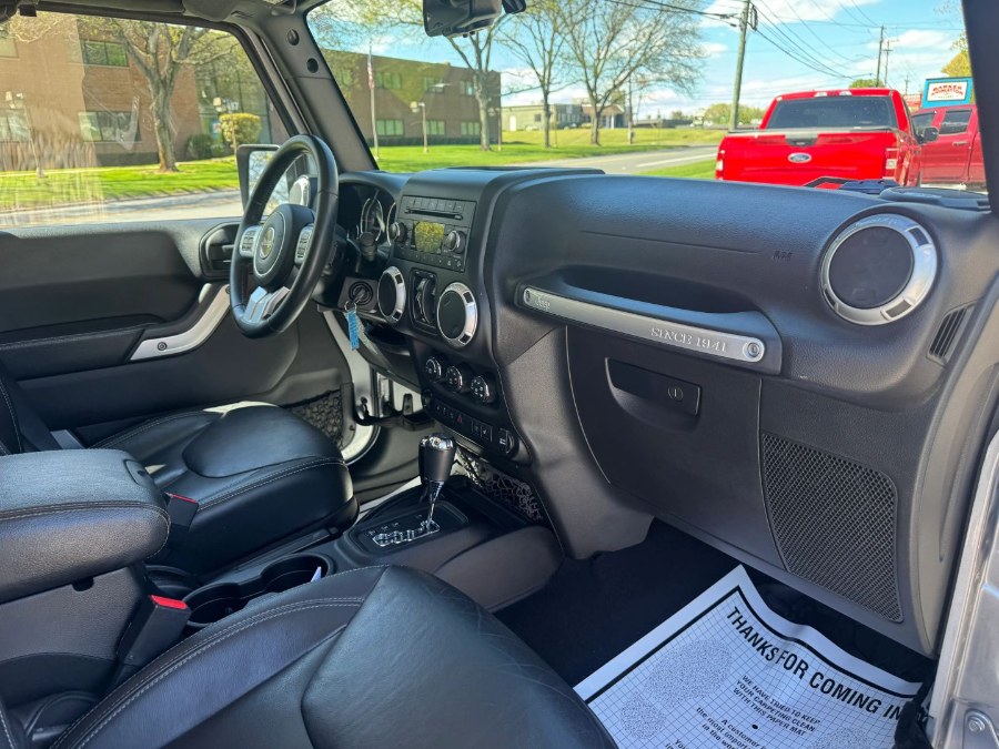 2015 Jeep Wrangler Unlimited Rubicon - Photo 19