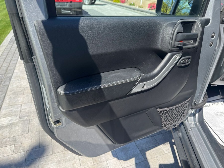 2015 Jeep Wrangler Unlimited Rubicon - Photo 20
