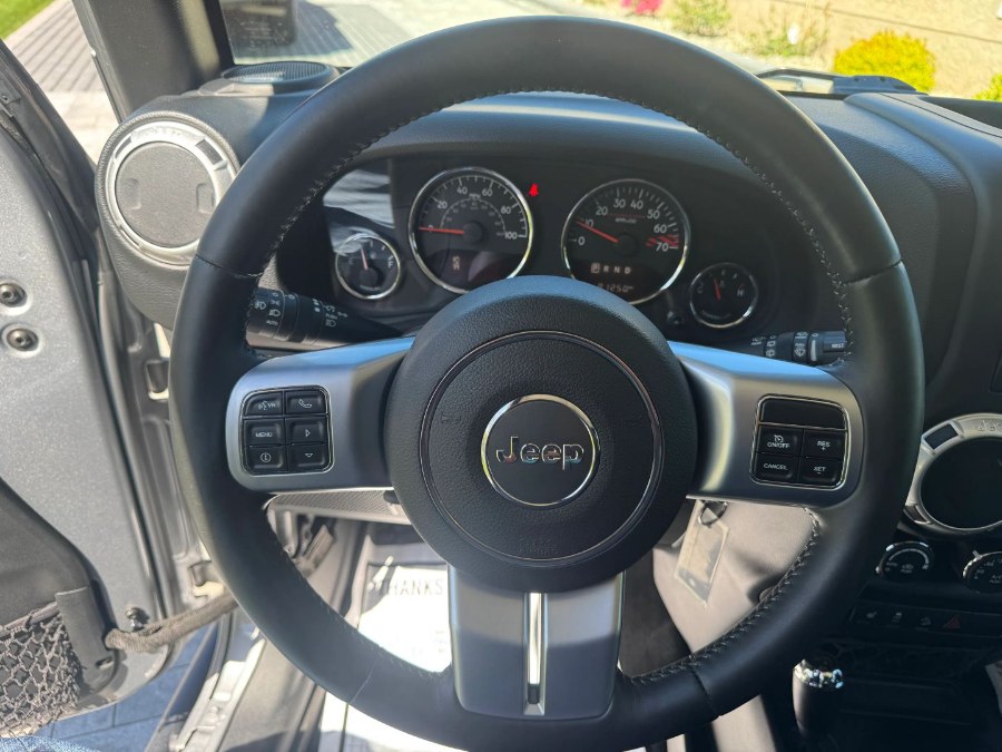 2015 Jeep Wrangler Unlimited Rubicon - Photo 18