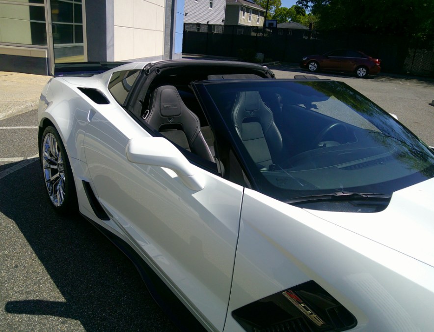 2015 Chevrolet Corvette Z06 - Photo 35