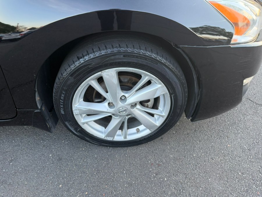 2017 Nissan Altima SV - Photo 19