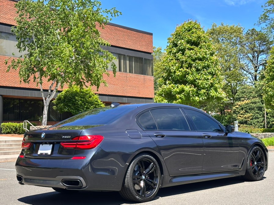 2016 BMW 7 Series 750i - Photo 14