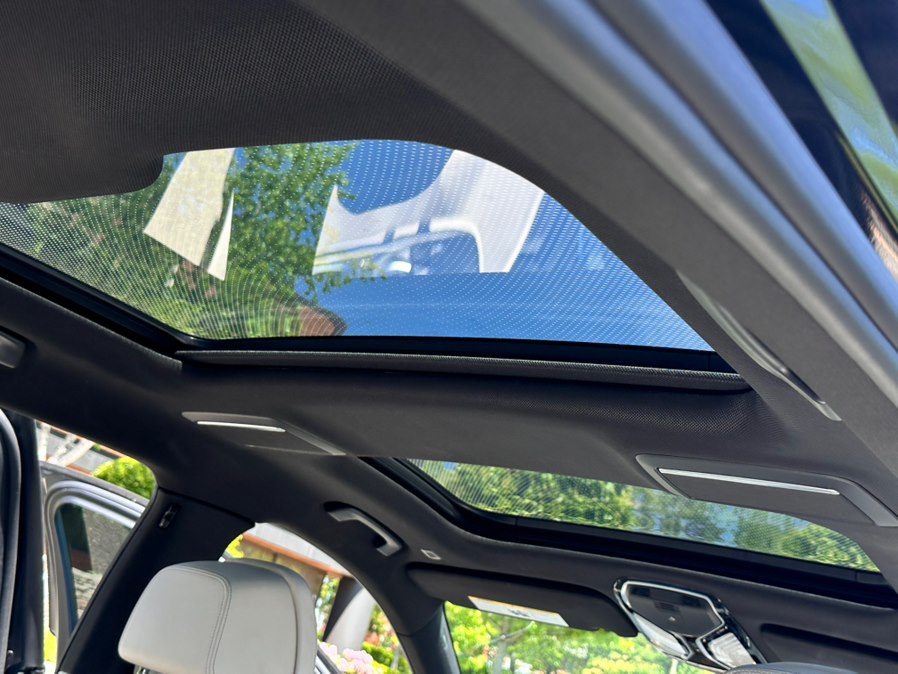 2016 BMW 7 Series 750i - Photo 38