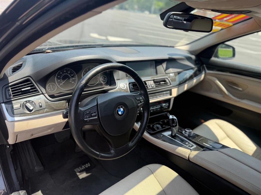 2011 BMW 5 Series 535i - Photo 11