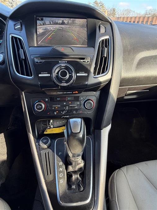 2015 Ford Focus Titanium - Photo 21