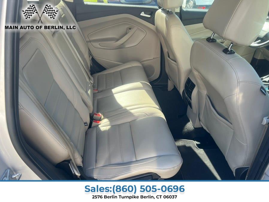 2017 Ford Escape Titanium - Photo 14
