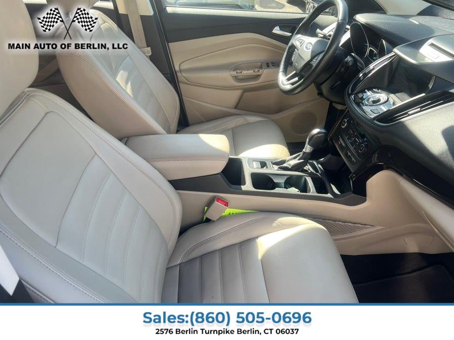 2017 Ford Escape Titanium - Photo 13
