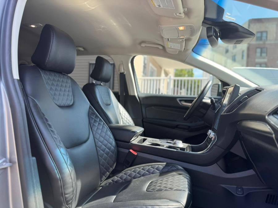 2023 Ford Edge Titanium - Photo 16