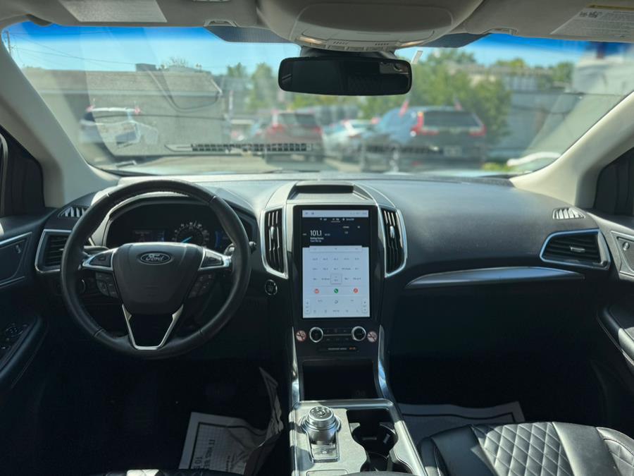 2023 Ford Edge Titanium - Photo 14